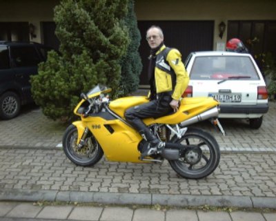 Thomas Boor auf einer Ducati 996